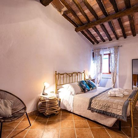 Agri Apartment La Terrazza La Ripadoro Chianni Dış mekan fotoğraf