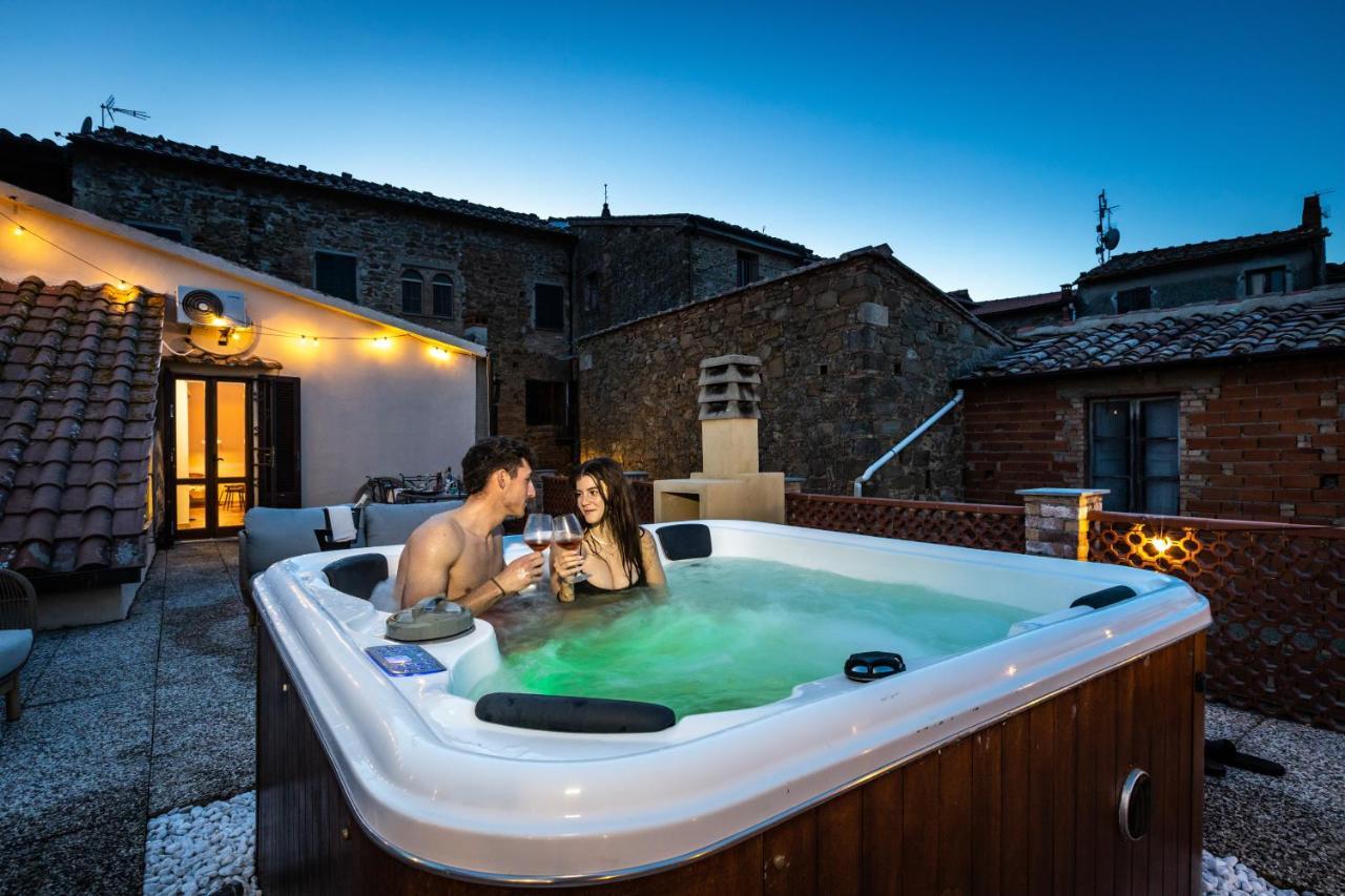 Agri Apartment La Terrazza La Ripadoro Chianni Dış mekan fotoğraf