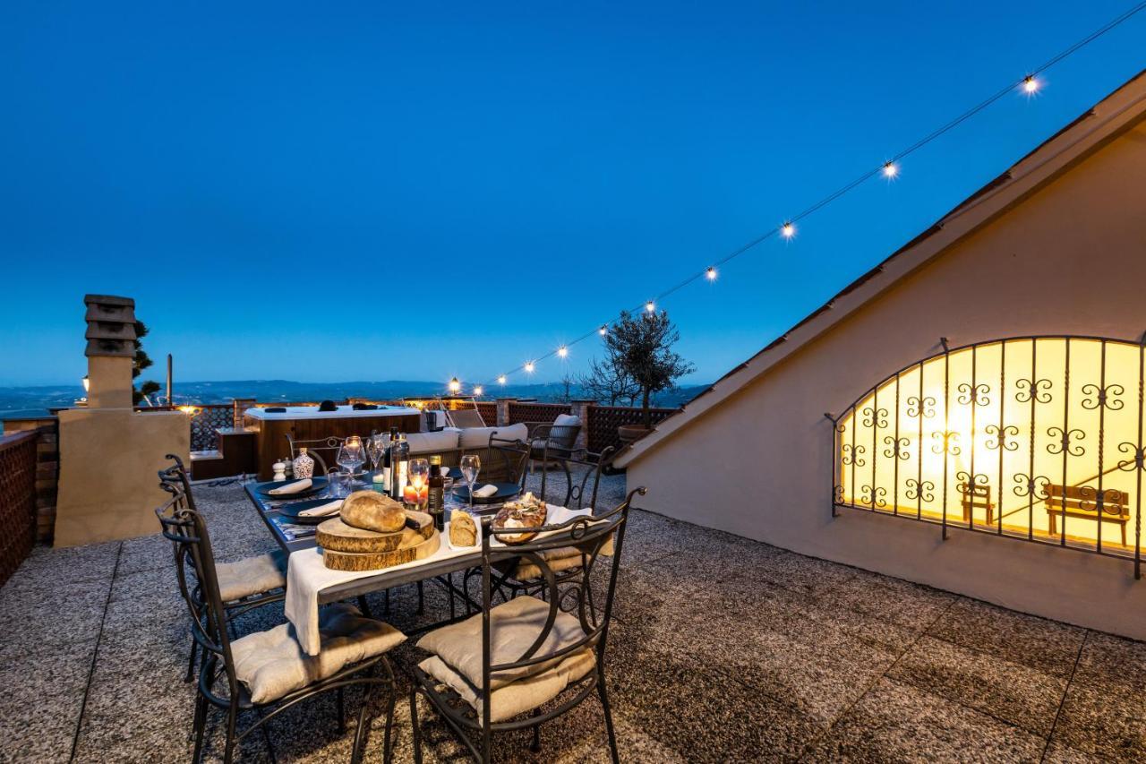 Agri Apartment La Terrazza La Ripadoro Chianni Dış mekan fotoğraf